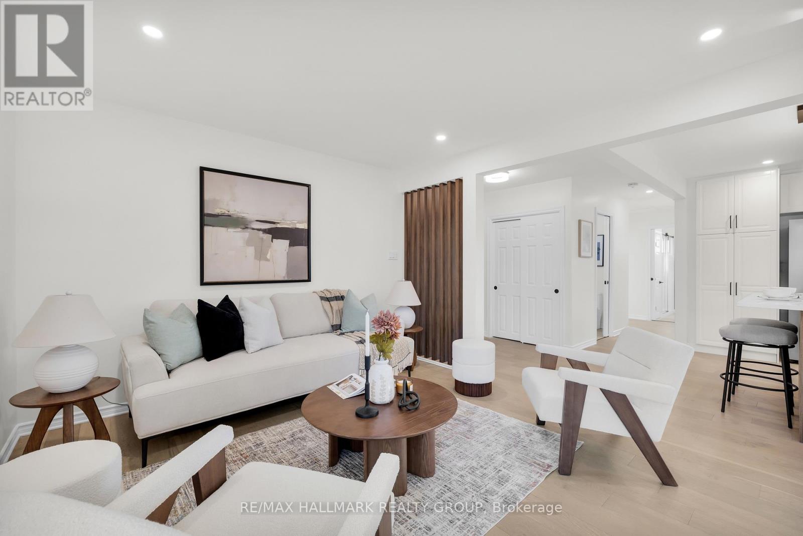 26 Spring Garden Avenue, Ottawa, Ontario  K2G 3B4 - Photo 14 - X12468405