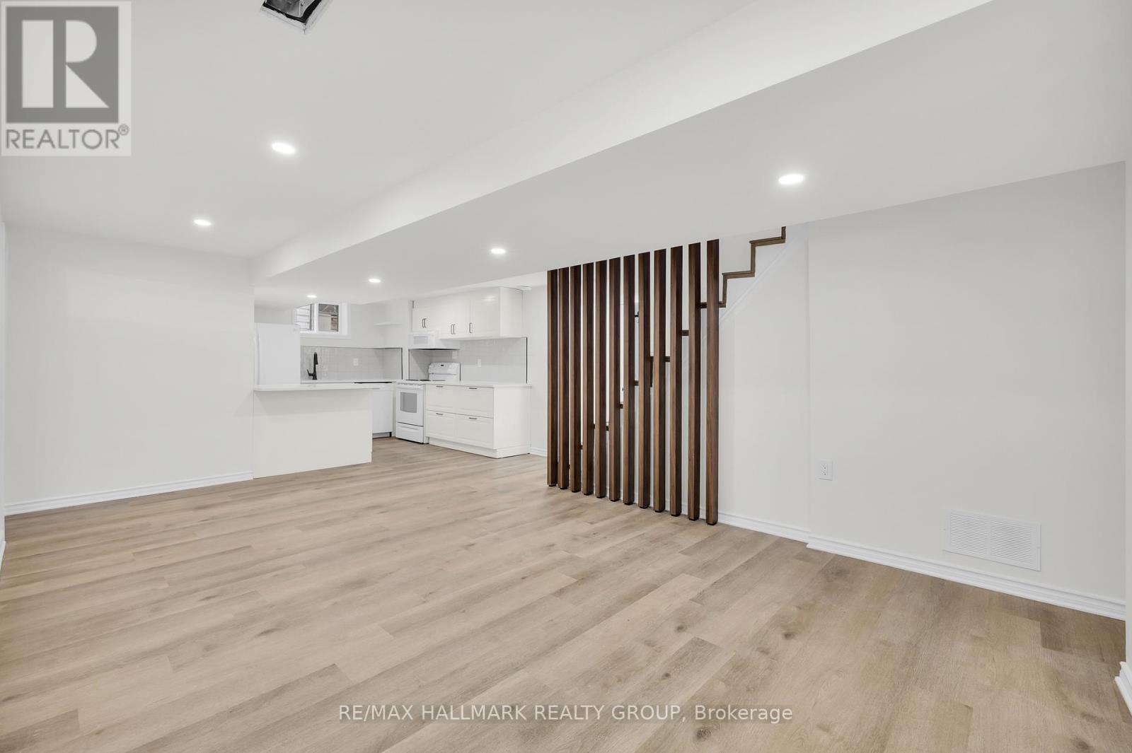 26 Spring Garden Avenue, Ottawa, Ontario  K2G 3B4 - Photo 29 - X12468405