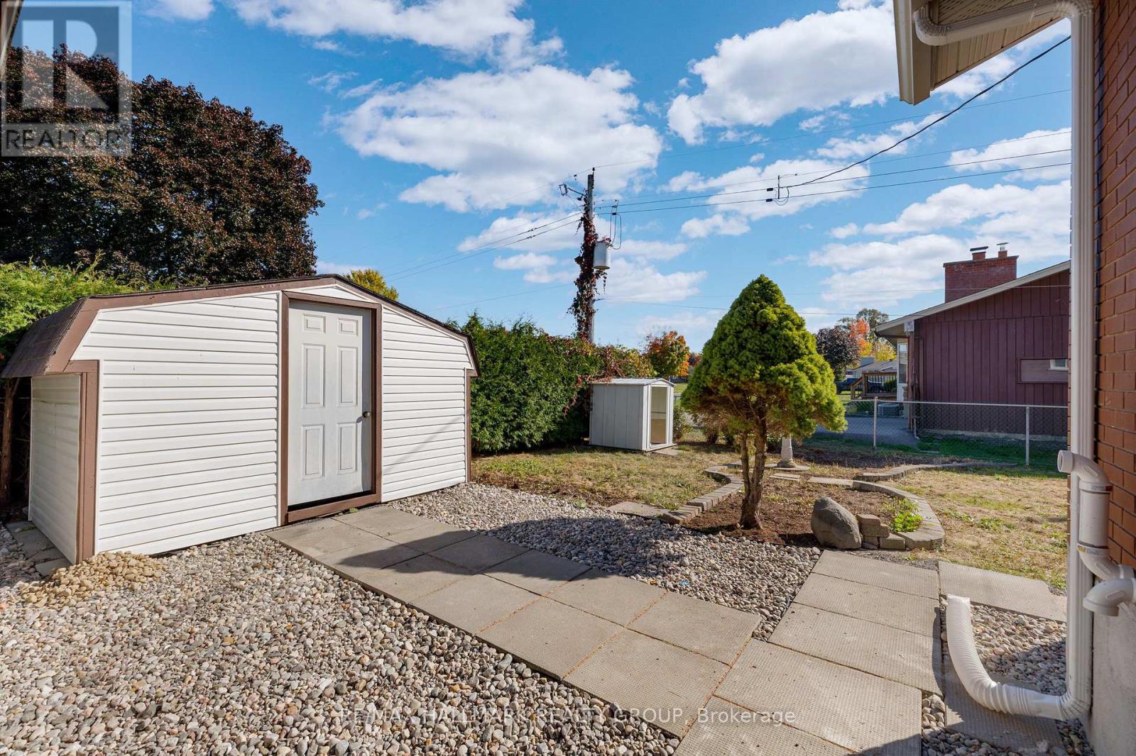 26 Spring Garden Avenue, Ottawa, Ontario  K2G 3B4 - Photo 42 - X12468405