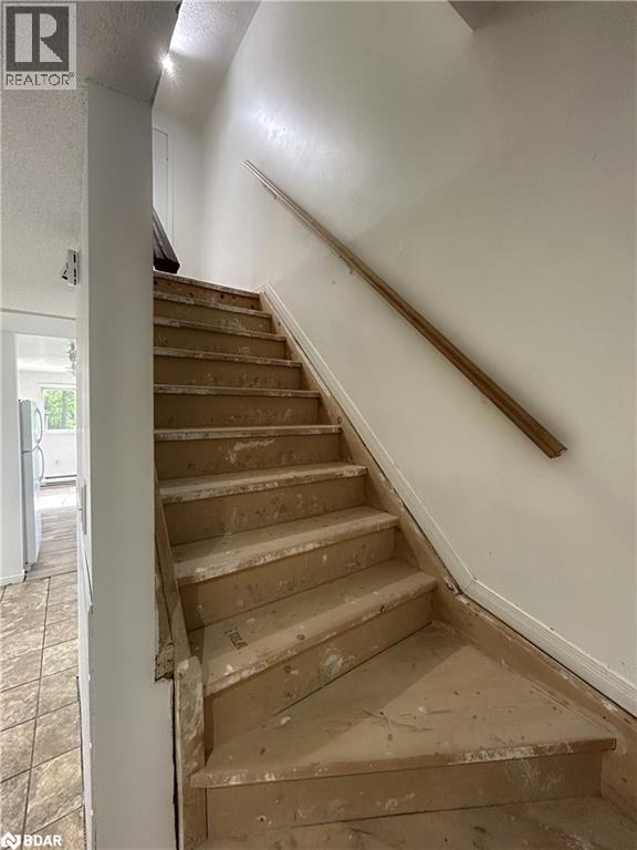 49 Laurie Crescent, Barrie, Ontario  L4M 6C7 - Photo 19 - 40776566