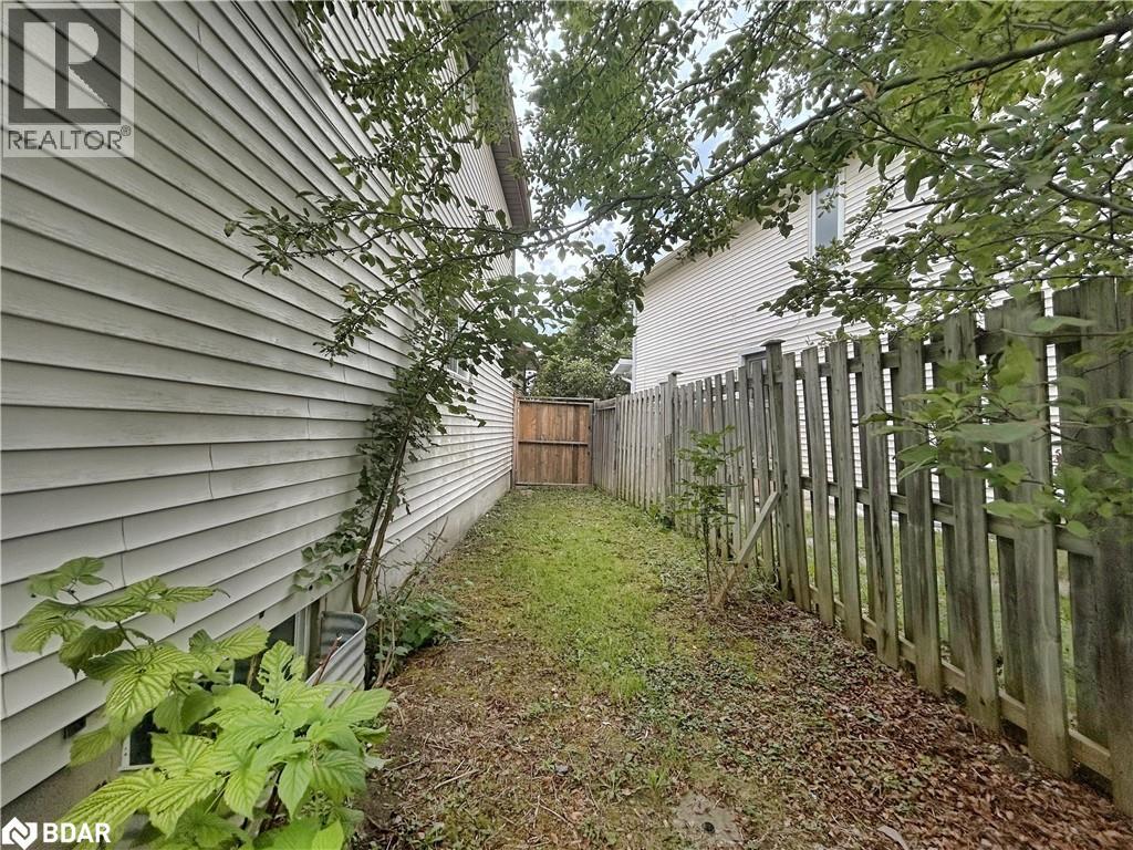 49 Laurie Crescent, Barrie, Ontario  L4M 6C7 - Photo 12 - 40776566