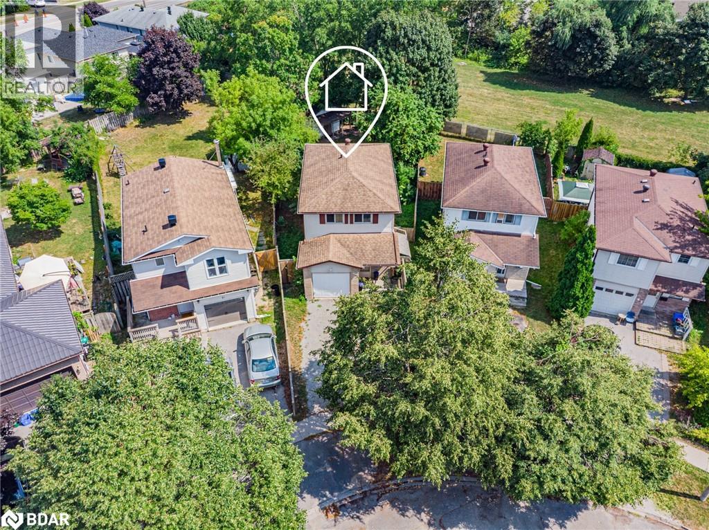 49 LAURIE Crescent, Barrie, Ontario