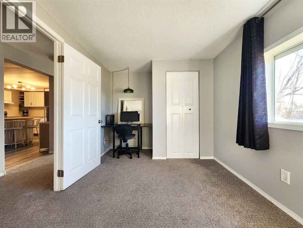 34 Willow Road W, Claresholm, Alberta  T0L 0T0 - Photo 12 - A2264887