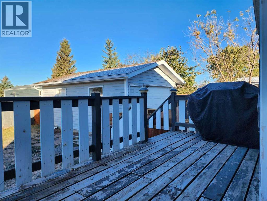 34 Willow Road W, Claresholm, Alberta  T0L 0T0 - Photo 23 - A2264887