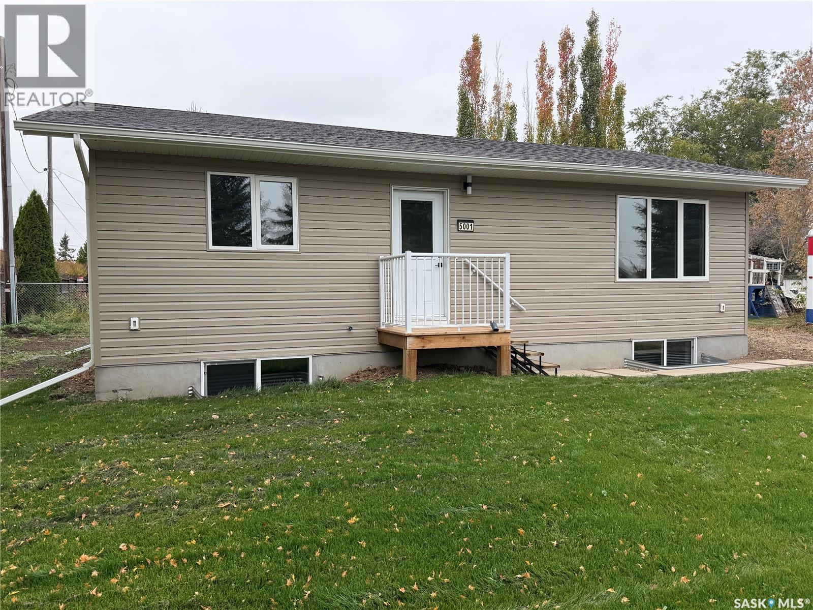 5001 Neufeld AVENUE, waldheim, Saskatchewan