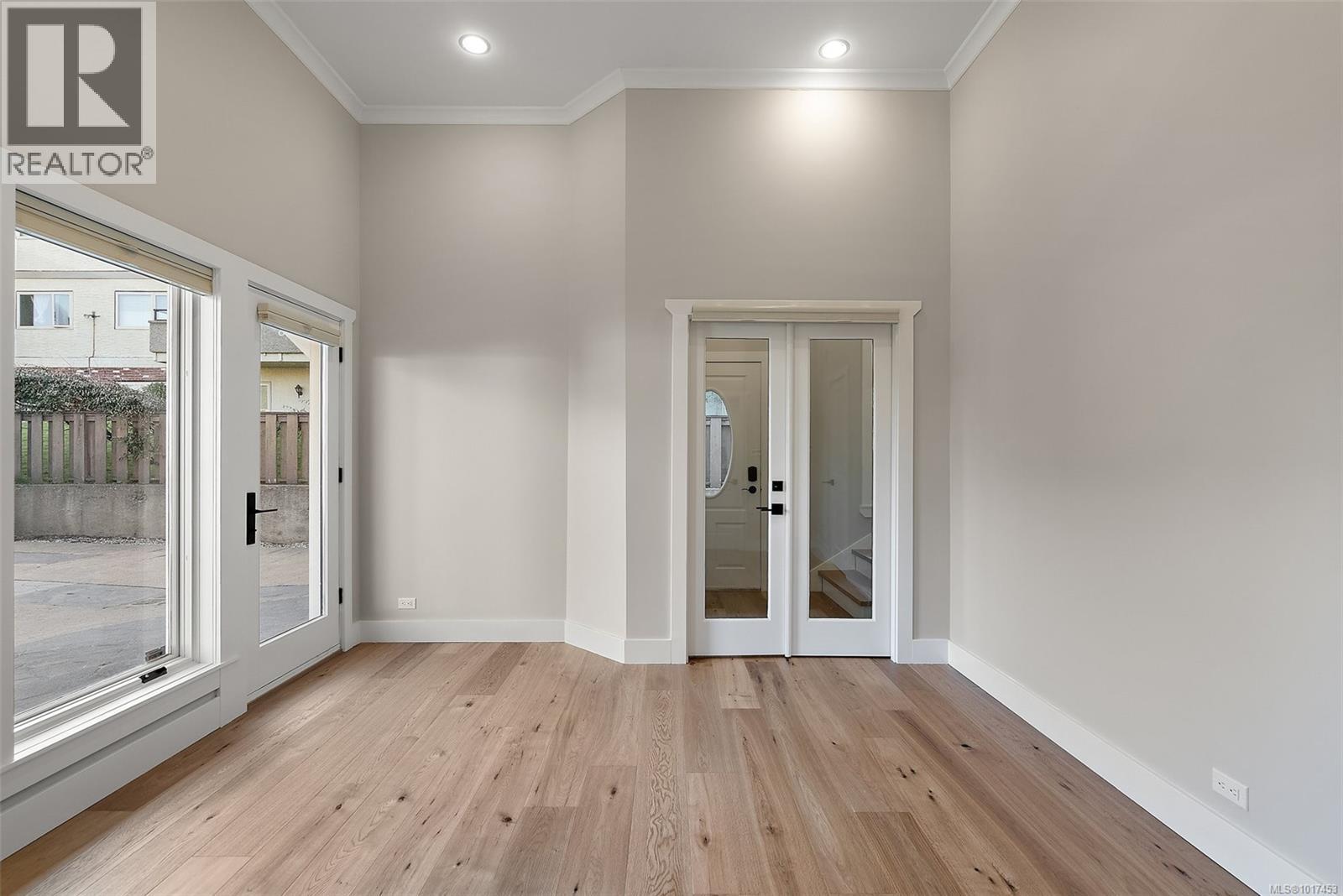 2 338 Dallas Rd, Victoria, British Columbia  V8V 1A8 - Photo 7 - 1017453