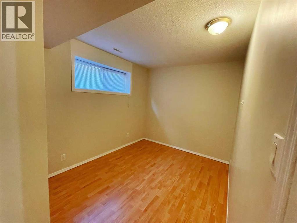 221 Coulee Creek Manor, Lethbridge, Alberta  T1K 8B9 - Photo 35 - A2265550
