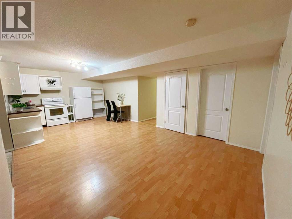 221 Coulee Creek Manor, Lethbridge, Alberta  T1K 8B9 - Photo 33 - A2265550