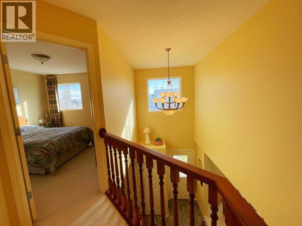 221 Coulee Creek Manor, Lethbridge, Alberta  T1K 8B9 - Photo 30 - A2265550