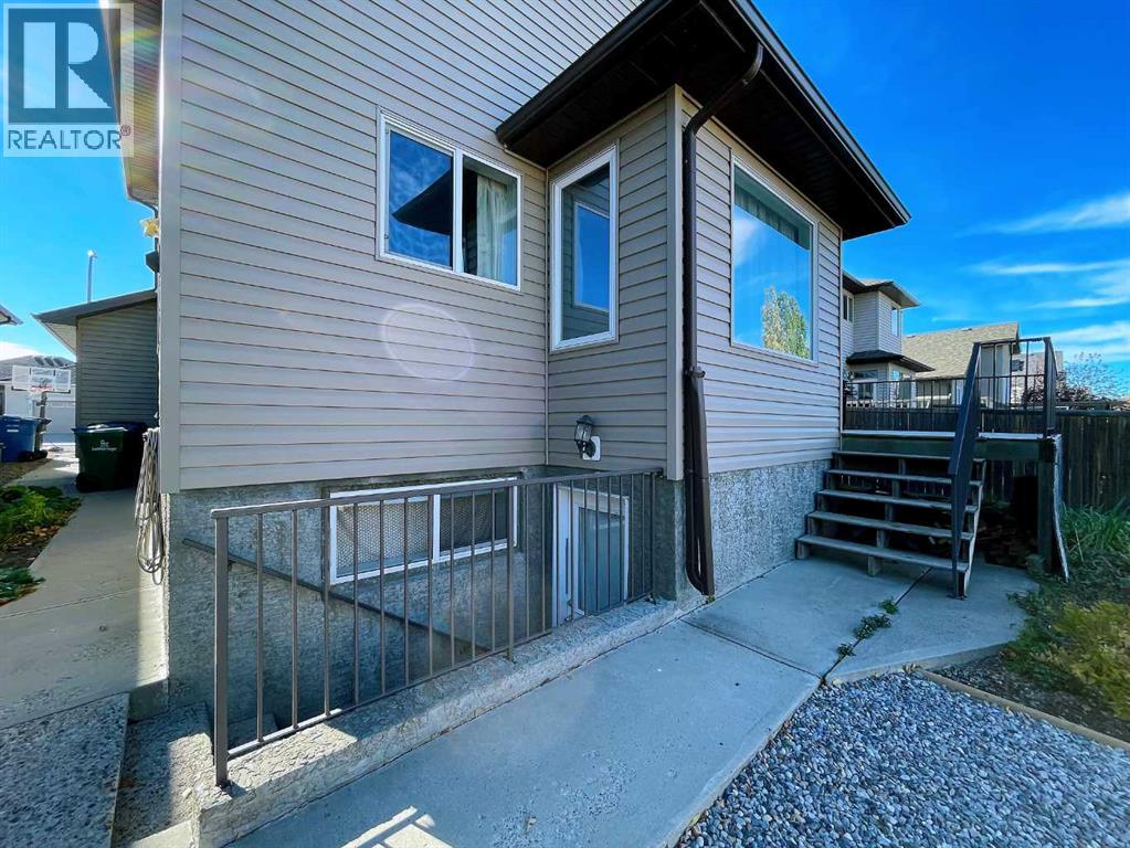 221 Coulee Creek Manor, Lethbridge, Alberta  T1K 8B9 - Photo 40 - A2265550