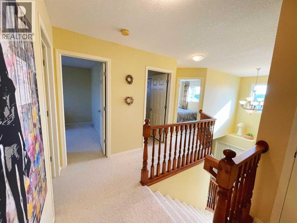 221 Coulee Creek Manor, Lethbridge, Alberta  T1K 8B9 - Photo 16 - A2265550