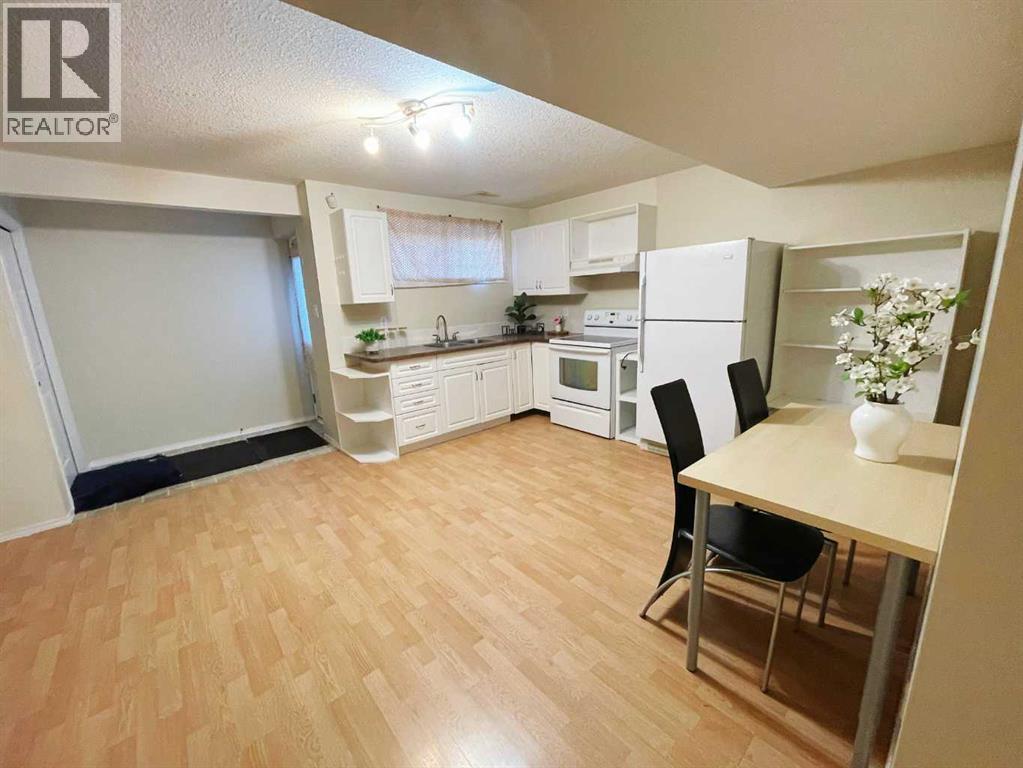 221 Coulee Creek Manor, Lethbridge, Alberta  T1K 8B9 - Photo 31 - A2265550