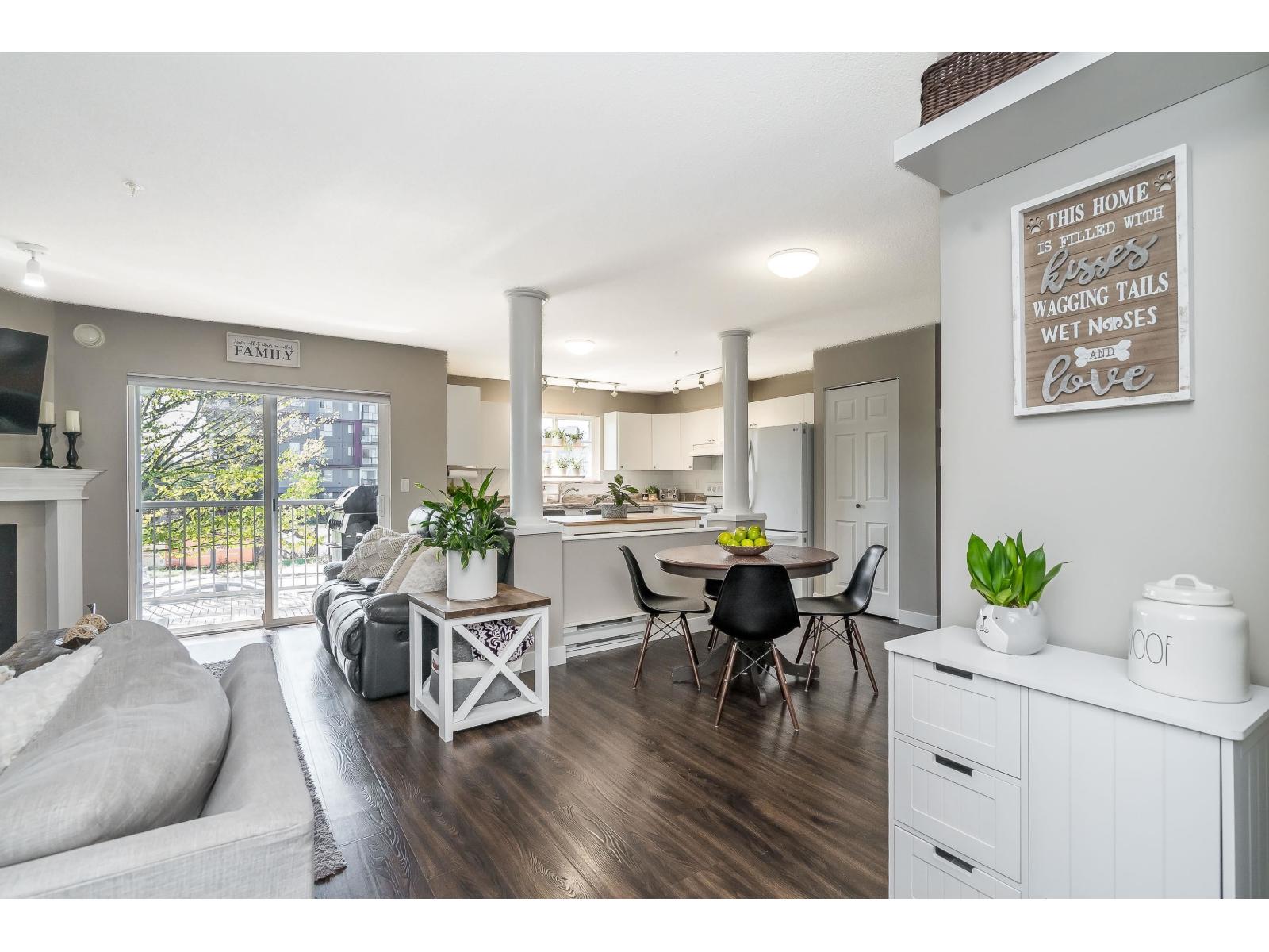 205 19953 55a Avenue, Langley, British Columbia  V3A 3X4 - Photo 3 - R3047026