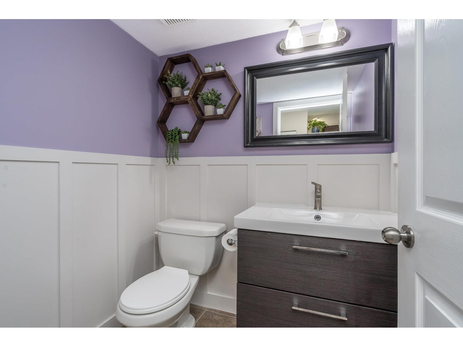 205 19953 55a Avenue, Langley, British Columbia  V3A 3X4 - Photo 15 - R3047026