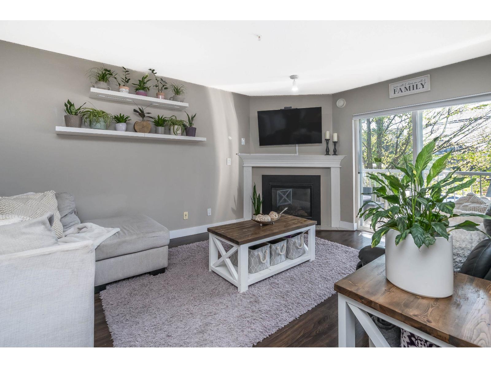 205 19953 55a Avenue, Langley, British Columbia  V3A 3X4 - Photo 6 - R3047026