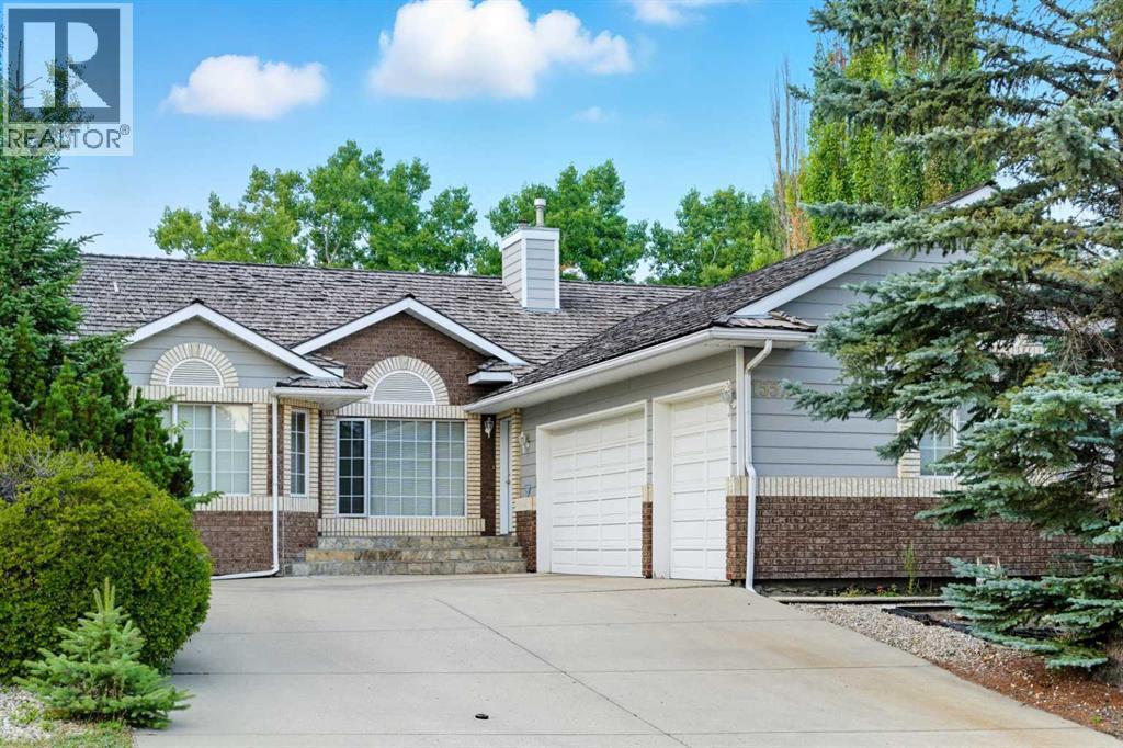 1552 Evergreen Hill Sw, Calgary, Alberta  T2Y 2R7 - Photo 2 - A2255486