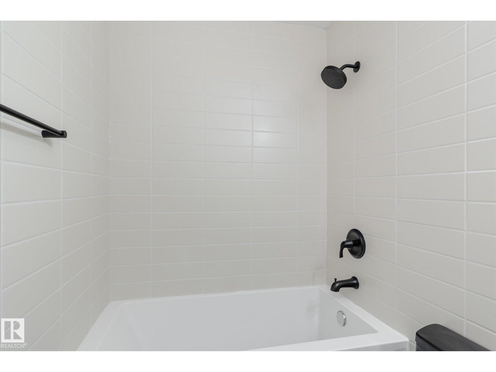199 Centennial Ct Nw, Edmonton, Alberta  T5P 4H5 - Photo 25 - E4463041