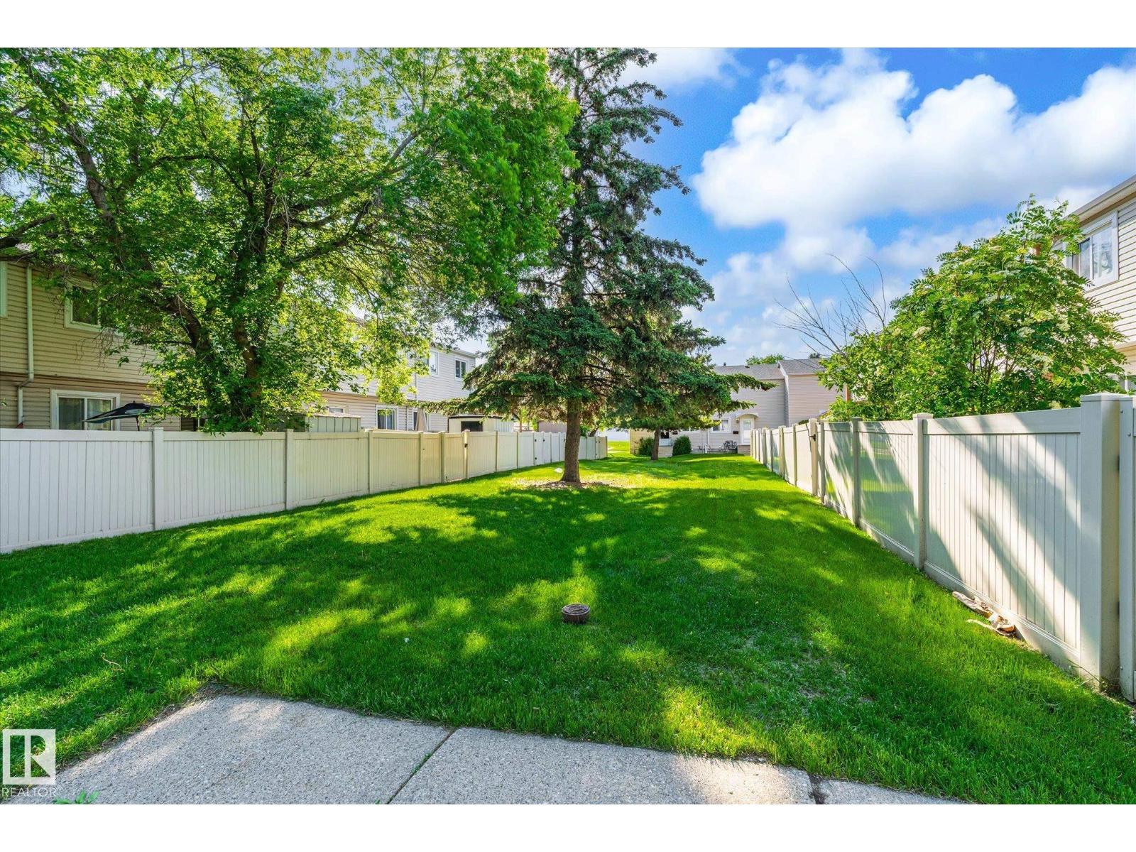 199 Centennial Ct Nw, Edmonton, Alberta  T5P 4H5 - Photo 36 - E4463041
