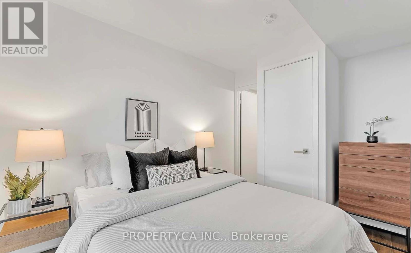 1308 - 30 Tretti Way, Toronto, Ontario  M3H 0E3 - Photo 7 - C12475549