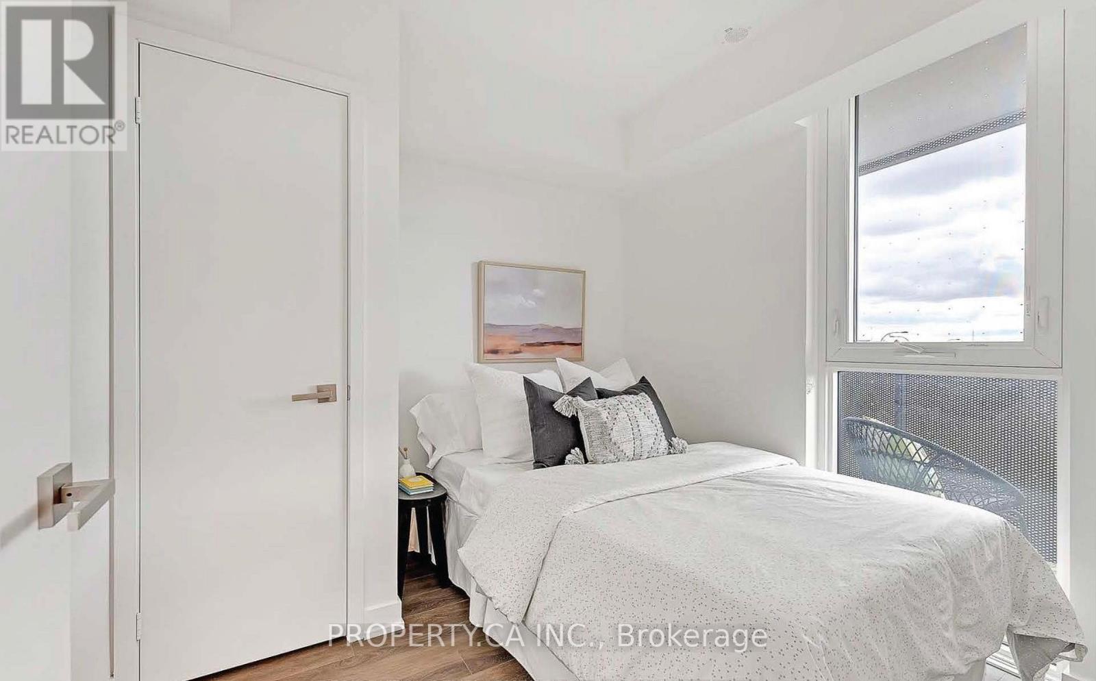 1308 - 30 Tretti Way, Toronto, Ontario  M3H 0E3 - Photo 8 - C12475549