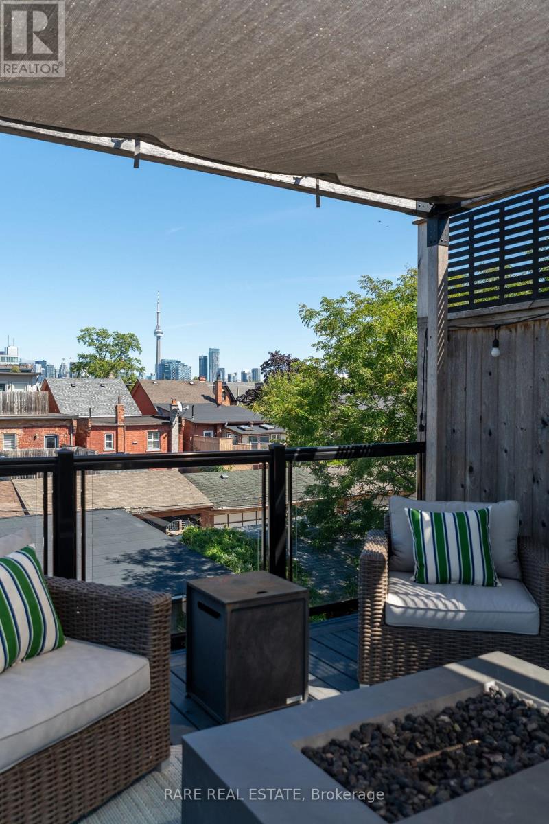 103 Northcote Avenue, Toronto, Ontario  M6J 3K4 - Photo 12 - C12475561