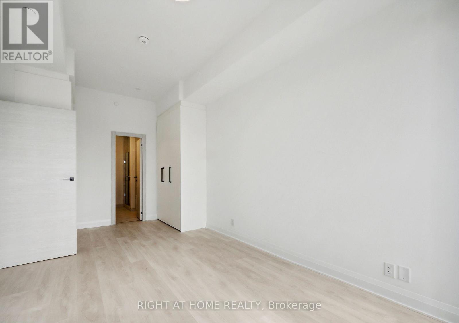 703 - 33 Frederick Todd Way N, Toronto, Ontario  M4G 2L2 - Photo 13 - C12475658