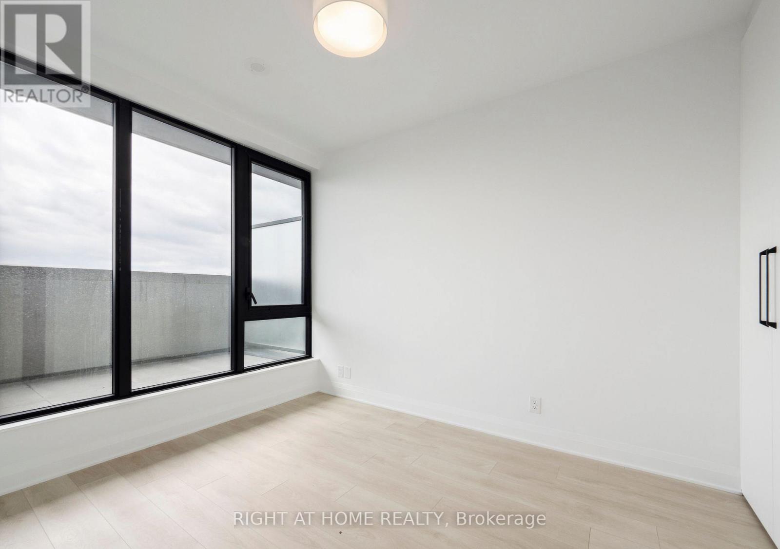 703 - 33 Frederick Todd Way N, Toronto, Ontario  M4G 2L2 - Photo 21 - C12475658
