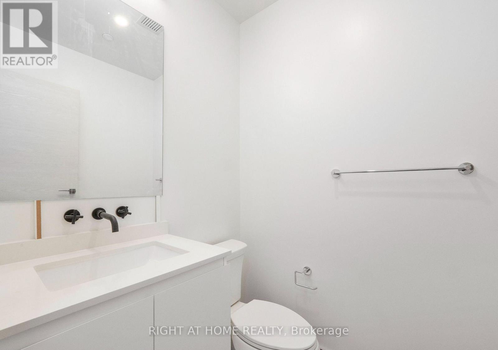 703 - 33 Frederick Todd Way N, Toronto, Ontario  M4G 2L2 - Photo 26 - C12475658