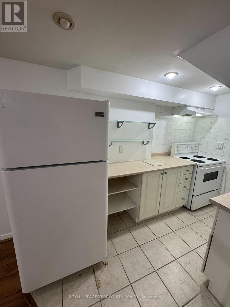 Bsmt 1 - 42 Keewatin Avenue, Toronto, Ontario  M4P 1Z8 - Photo 7 - C12475680