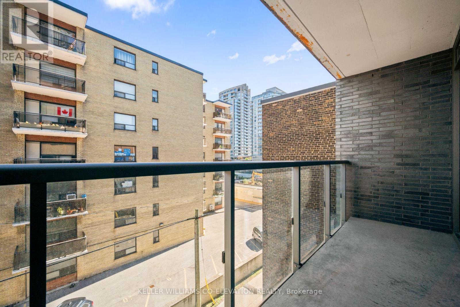 302 - 109 Vaughan Road, Toronto, Ontario  M6C 0B1 - Photo 11 - C12475712