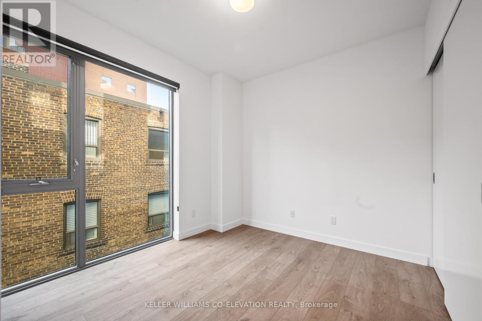 302 - 109 Vaughan Road, Toronto, Ontario  M6C 0B1 - Photo 6 - C12475712