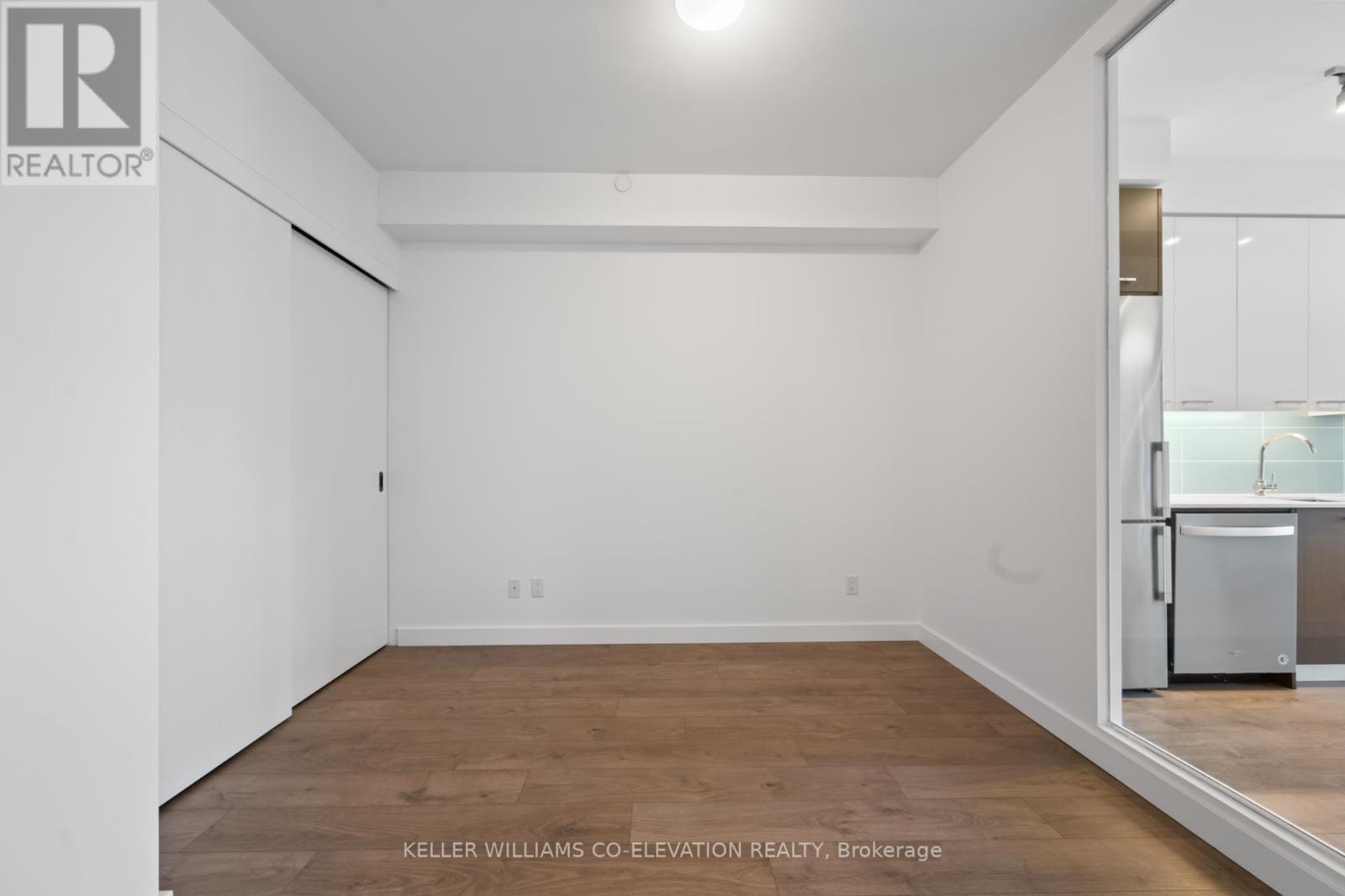 304 - 109 Vaughan Road, Toronto, Ontario  M6C 0B1 - Photo 7 - C12475716