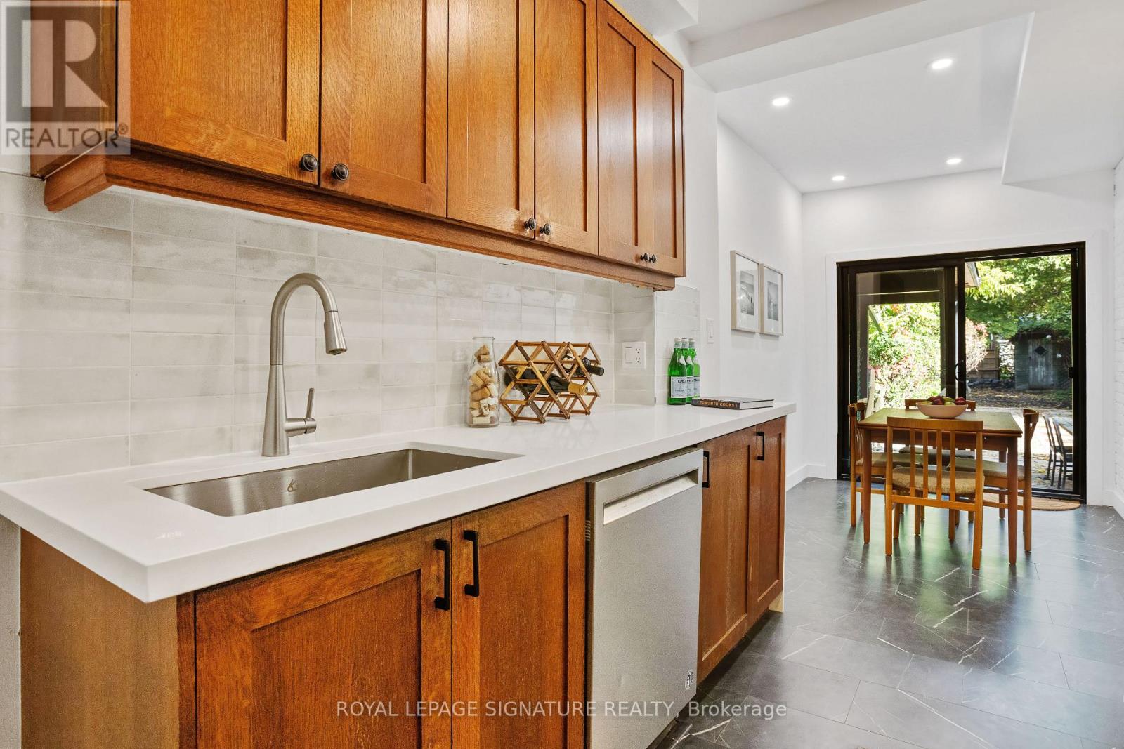 231 Havelock Street, Toronto, Ontario  M6H 3B8 - Photo 10 - C12475727