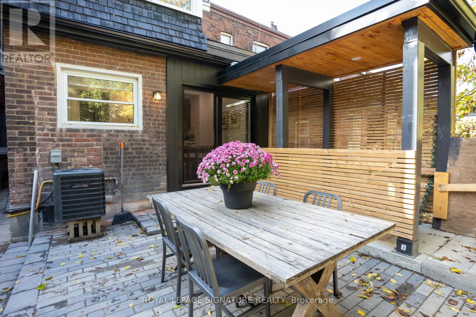 231 Havelock Street, Toronto, Ontario  M6H 3B8 - Photo 25 - C12475727