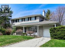 6 GREENYARDS DRIVE, Toronto, Ontario