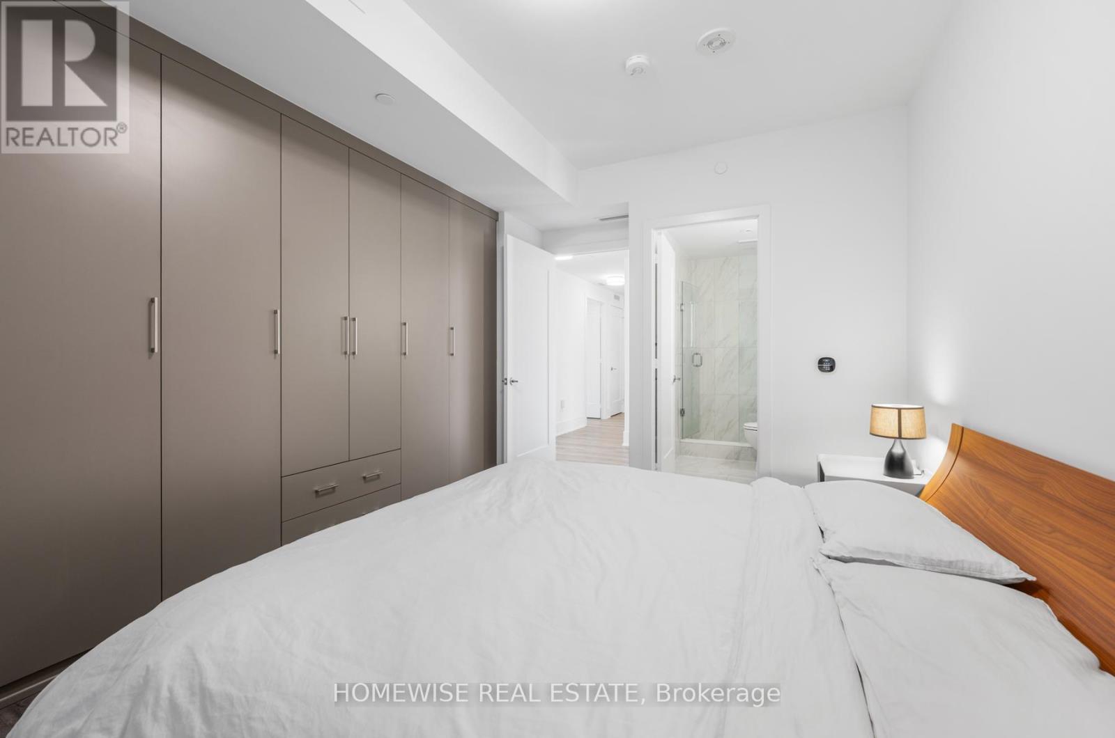 1012 - 470 Front Street W, Toronto (Waterfront Communities), Ontario  M5V 0V6 - Photo 13 - C12475763