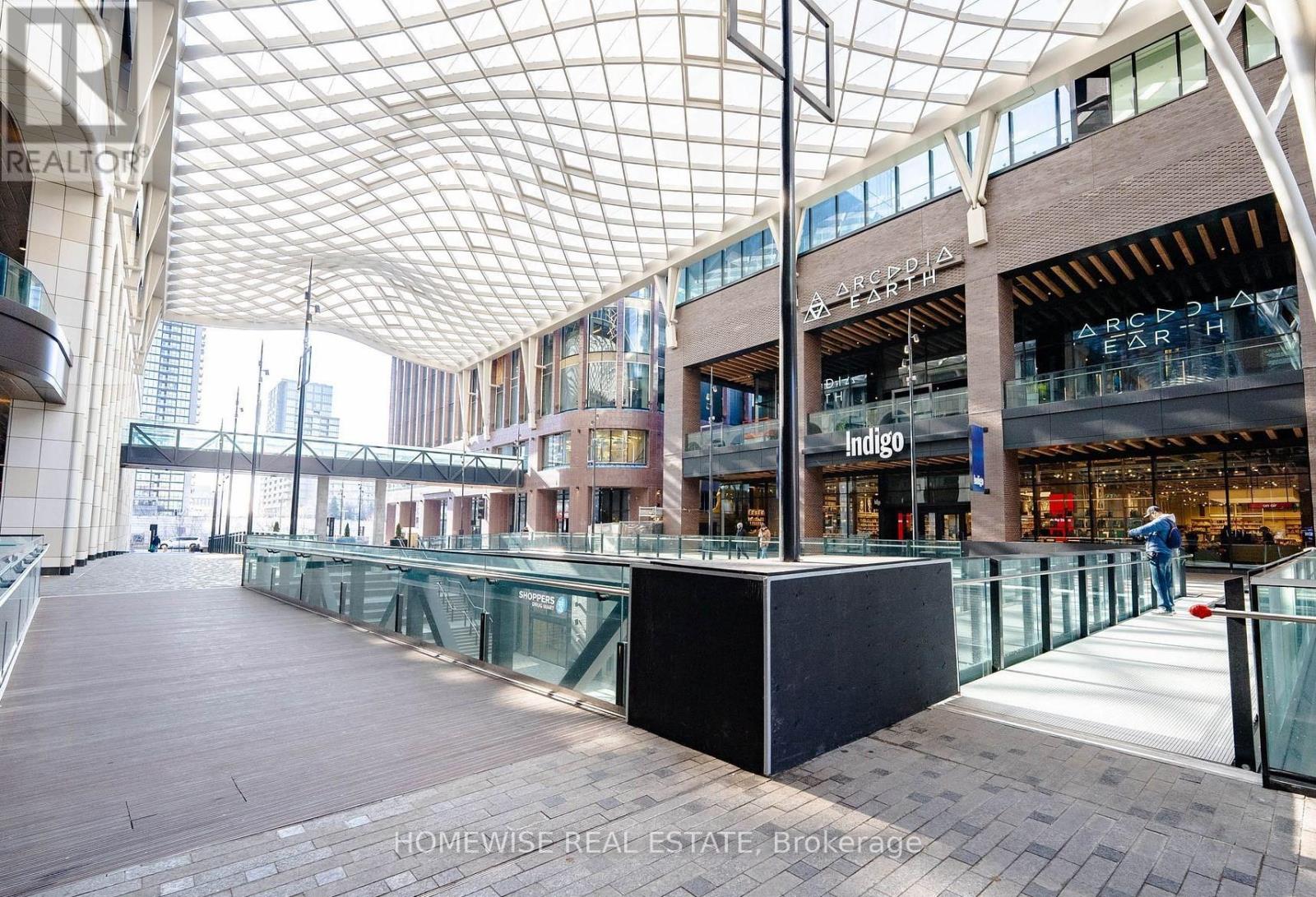 1012 - 470 Front Street W, Toronto (Waterfront Communities), Ontario  M5V 0V6 - Photo 20 - C12475763