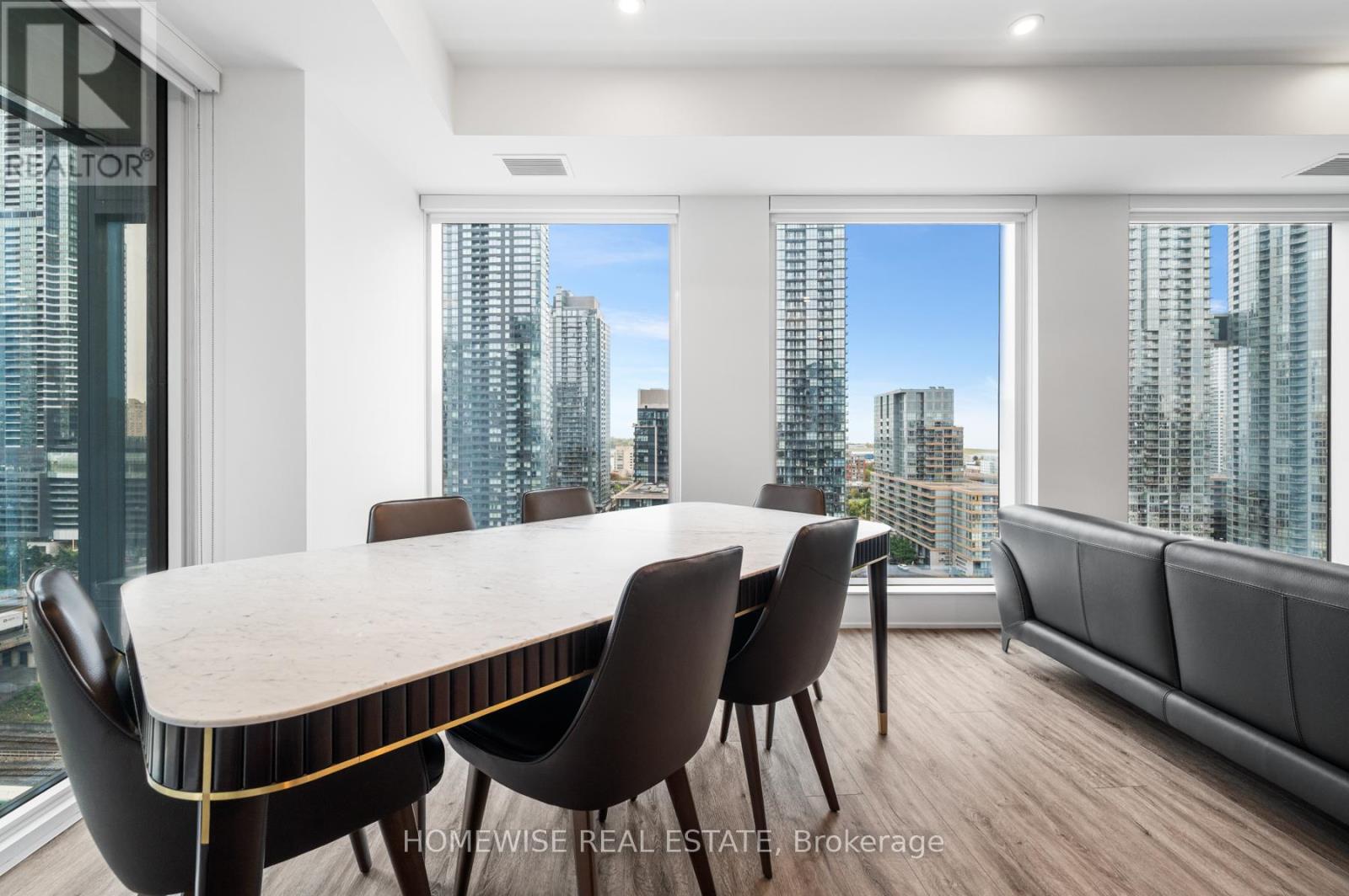 1012 - 470 Front Street W, Toronto (Waterfront Communities), Ontario  M5V 0V6 - Photo 6 - C12475763
