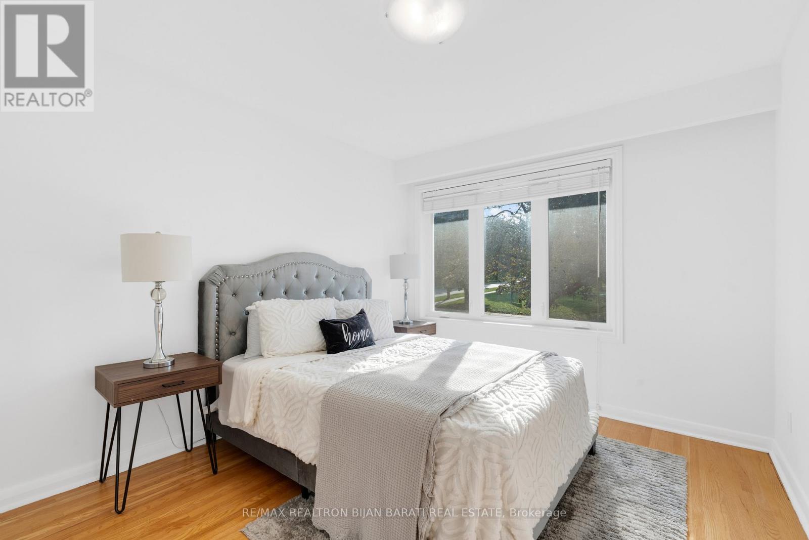 38 Whittaker Crescent, Toronto (Bayview Village), Ontario  M2K 1K8 - Photo 21 - C12475788