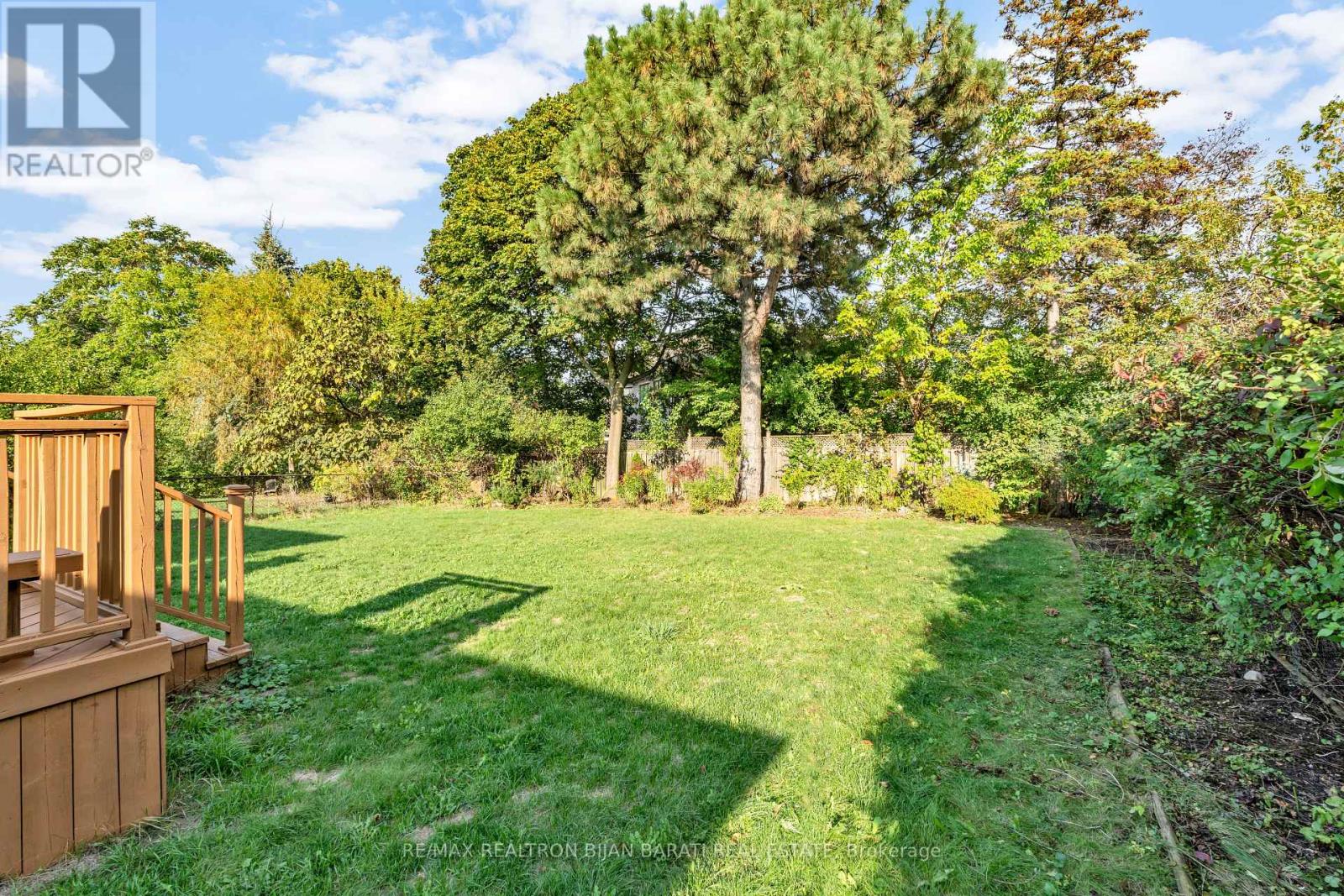 38 Whittaker Crescent, Toronto (Bayview Village), Ontario  M2K 1K8 - Photo 35 - C12475788