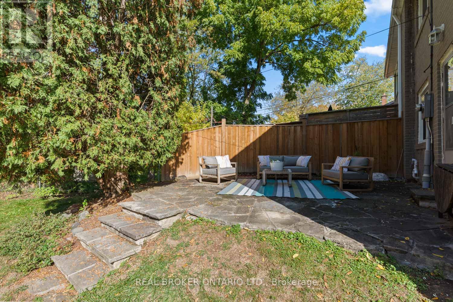 29 Veery Place, Toronto (Banbury-Don Mills), Ontario  M3C 2C9 - Photo 29 - C12475818