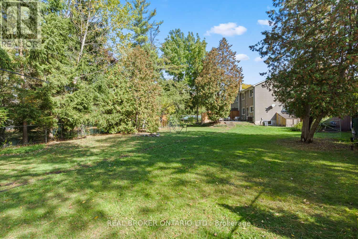 29 Veery Place, Toronto (Banbury-Don Mills), Ontario  M3C 2C9 - Photo 31 - C12475818