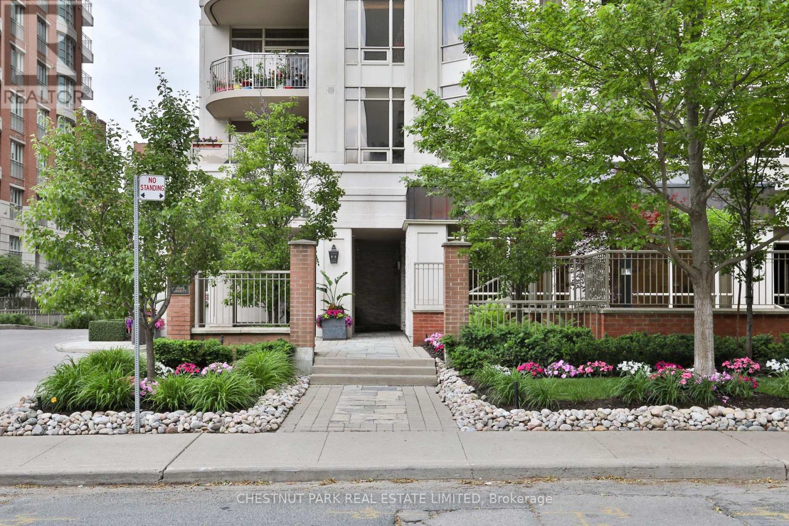 301 - 55 Delisle Avenue, Toronto, Ontario  M4V 3C2 - Photo 25 - C12475879