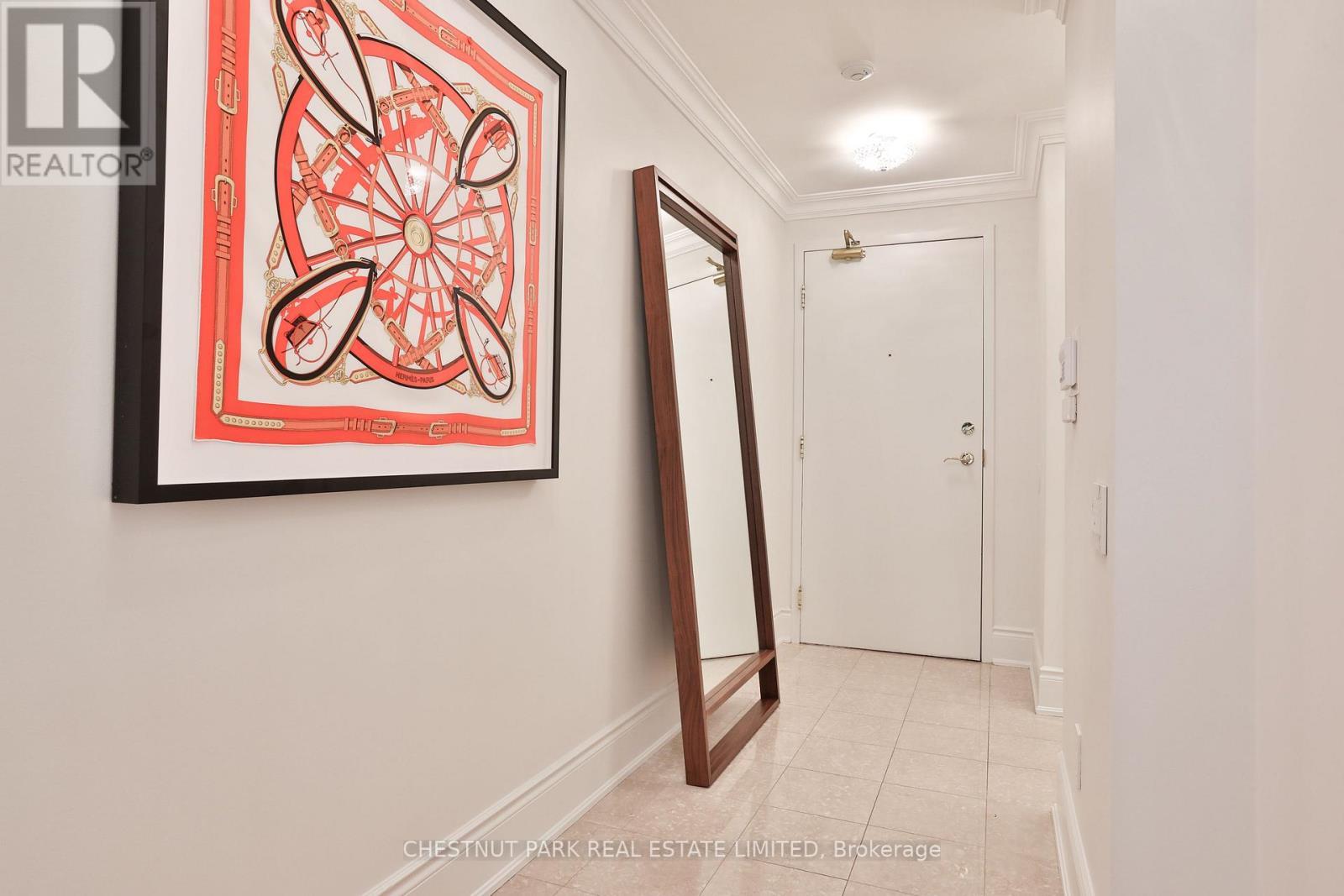 301 - 55 Delisle Avenue, Toronto, Ontario  M4V 3C2 - Photo 4 - C12475879