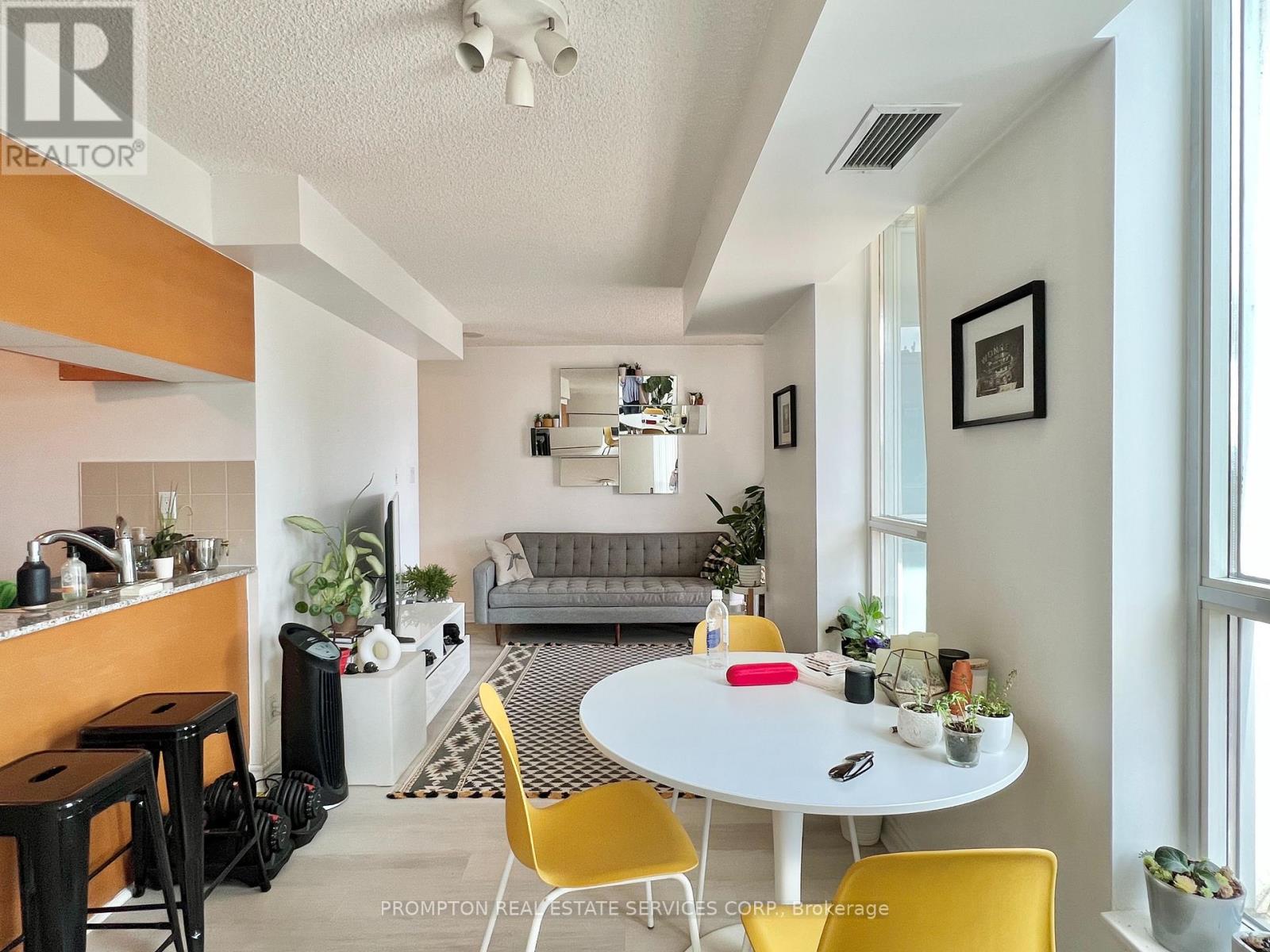 226 - 230 Queens Quay W, Toronto, Ontario  M5J 2Y7 - Photo 21 - C12475894