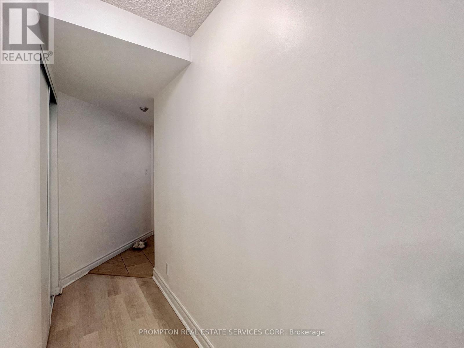 226 - 230 Queens Quay W, Toronto, Ontario  M5J 2Y7 - Photo 34 - C12475894