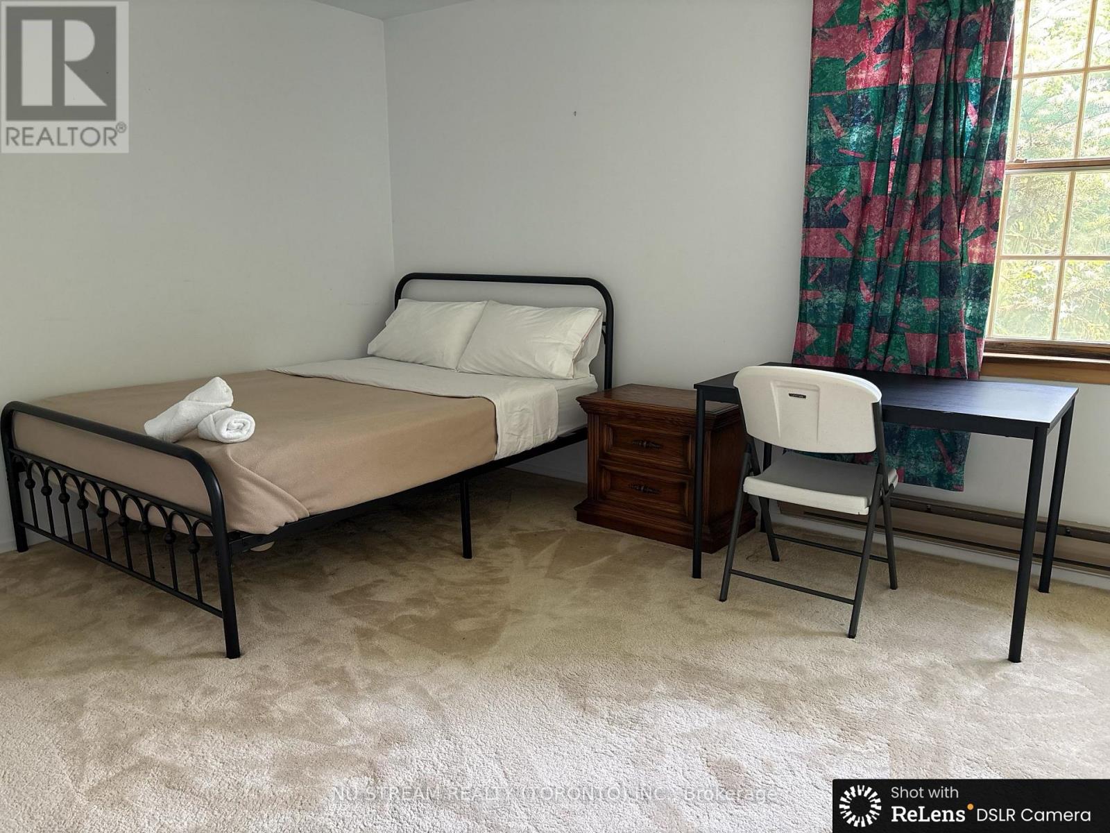 5 Basswood Road, Toronto, Ontario  M2N 2N2 - Photo 3 - C12475918