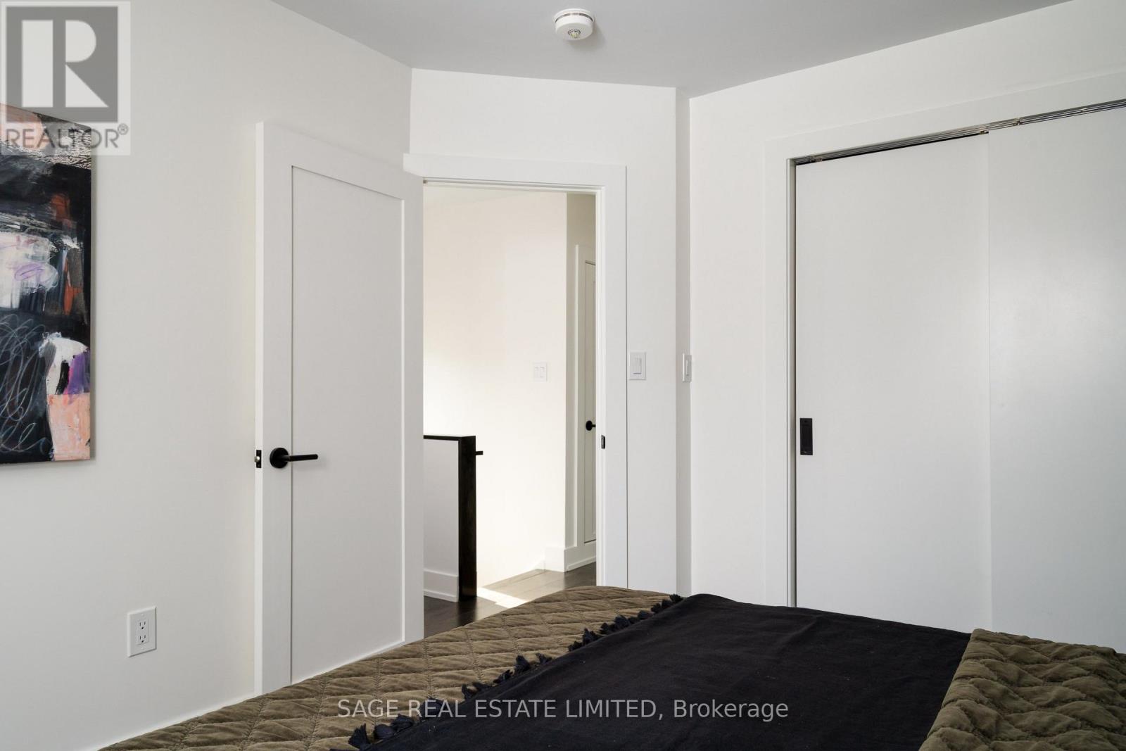 276 Oakwood Avenue, Toronto, Ontario  M6E 2V6 - Photo 29 - C12475948
