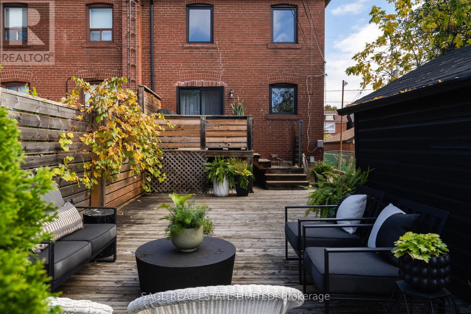 276 Oakwood Avenue, Toronto, Ontario  M6E 2V6 - Photo 41 - C12475948