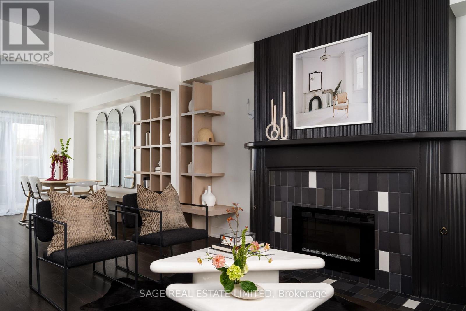 276 Oakwood Avenue, Toronto, Ontario  M6E 2V6 - Photo 6 - C12475948